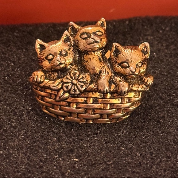 Avon Jewelry - Avon Vintage Three Kittens in a Basket Pin Brooch